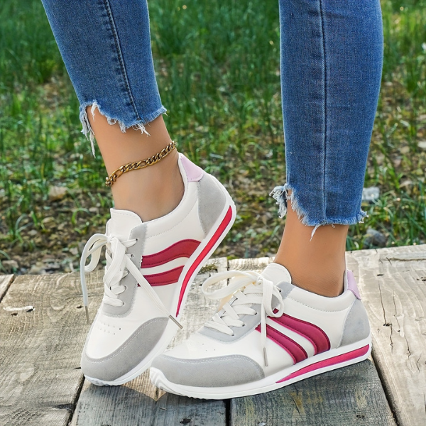 Carolyn | Women's Comfort Lace Sneakers