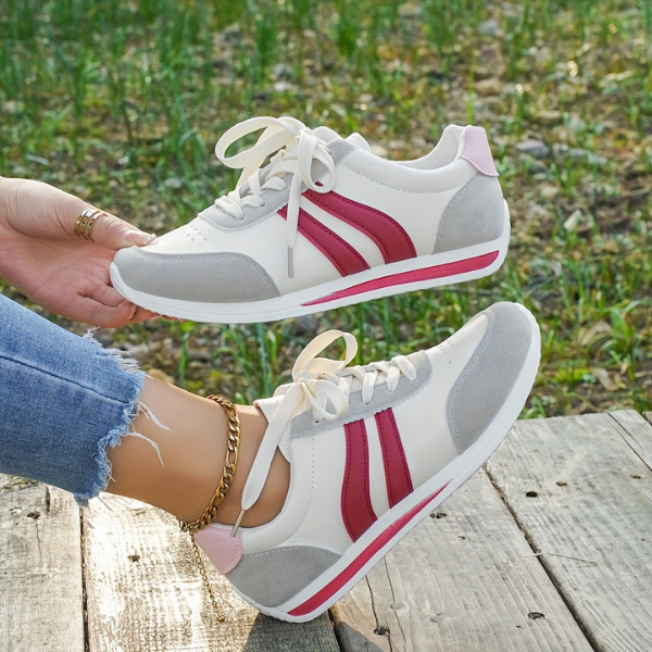 Carolyn | Women's Comfort Lace Sneakers